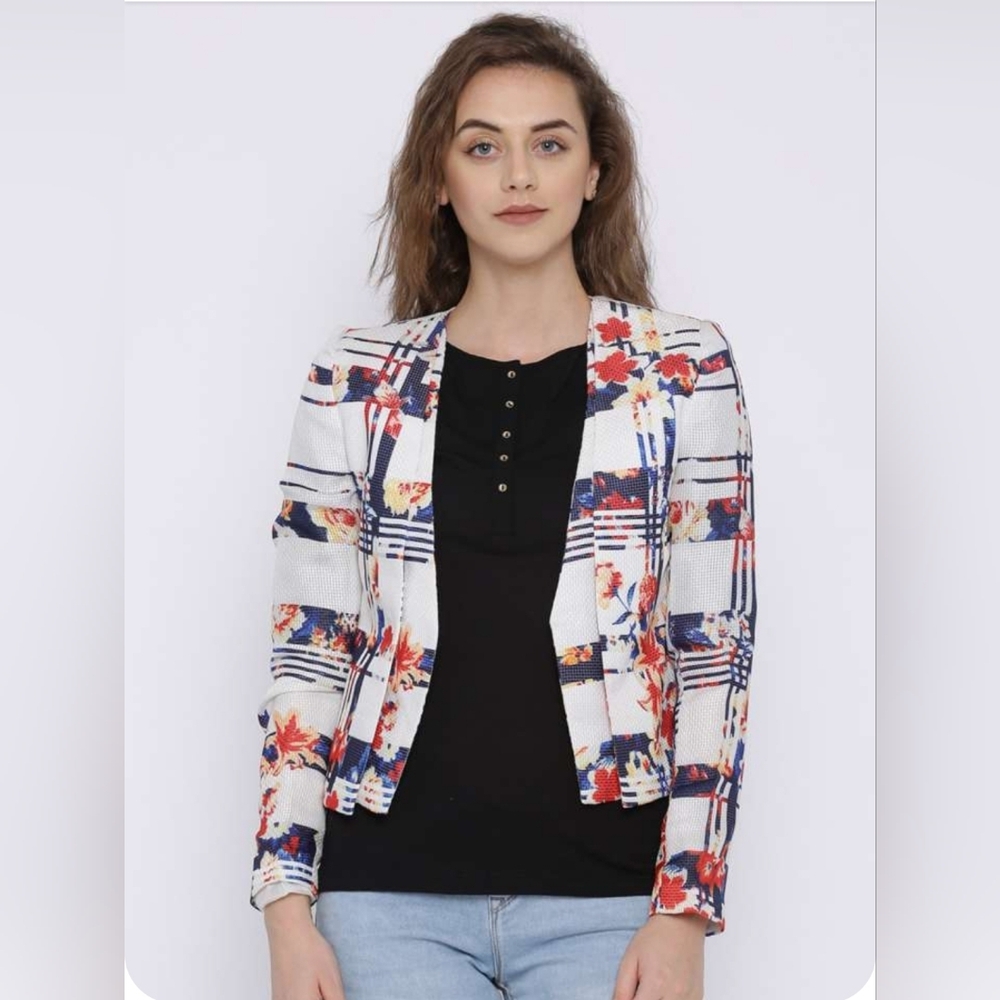 Off white floral casual blazer
